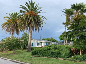 Comfortable, Fully Equipped Home in Paradise